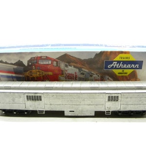 Athearn 1854 Standard Steel Baggage Car with 6 Wheel Trucks  Undecorated    HO Gauge