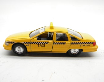 Welly 90521 Chevrolet Caprice Taxi Cab Die-cast 1:43 Scale - Etsy