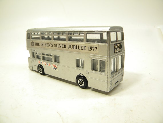 Dinky 【女王陛下即位25周年】Silver Jubilee Bus1977 Dinky 297 Silver Jubilee 25th Anniversary of Queen Elizabeth II