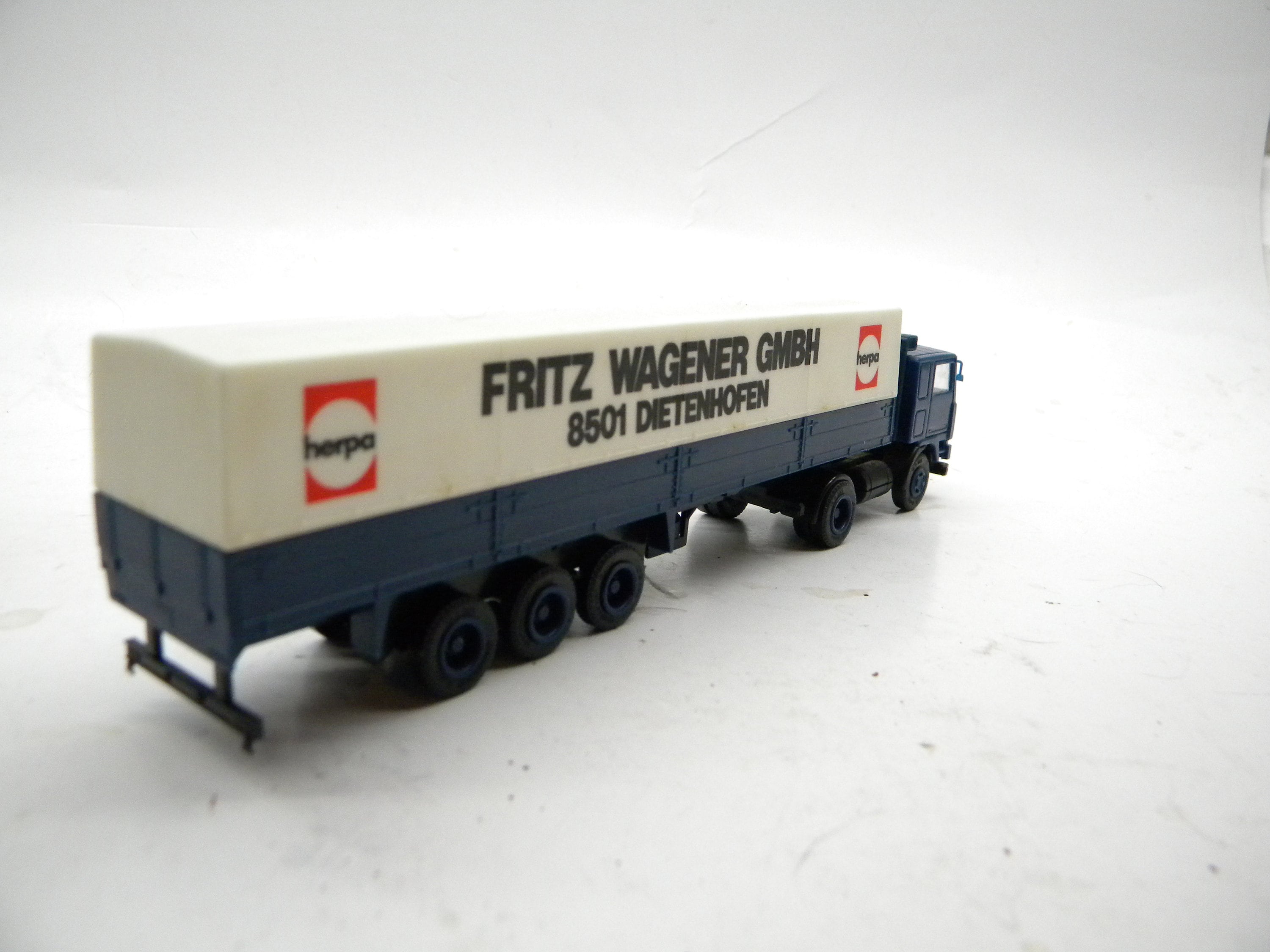 Special Deal: Herpa Special Deal: 315289 Volvo FH 16 Gl. XL 2020