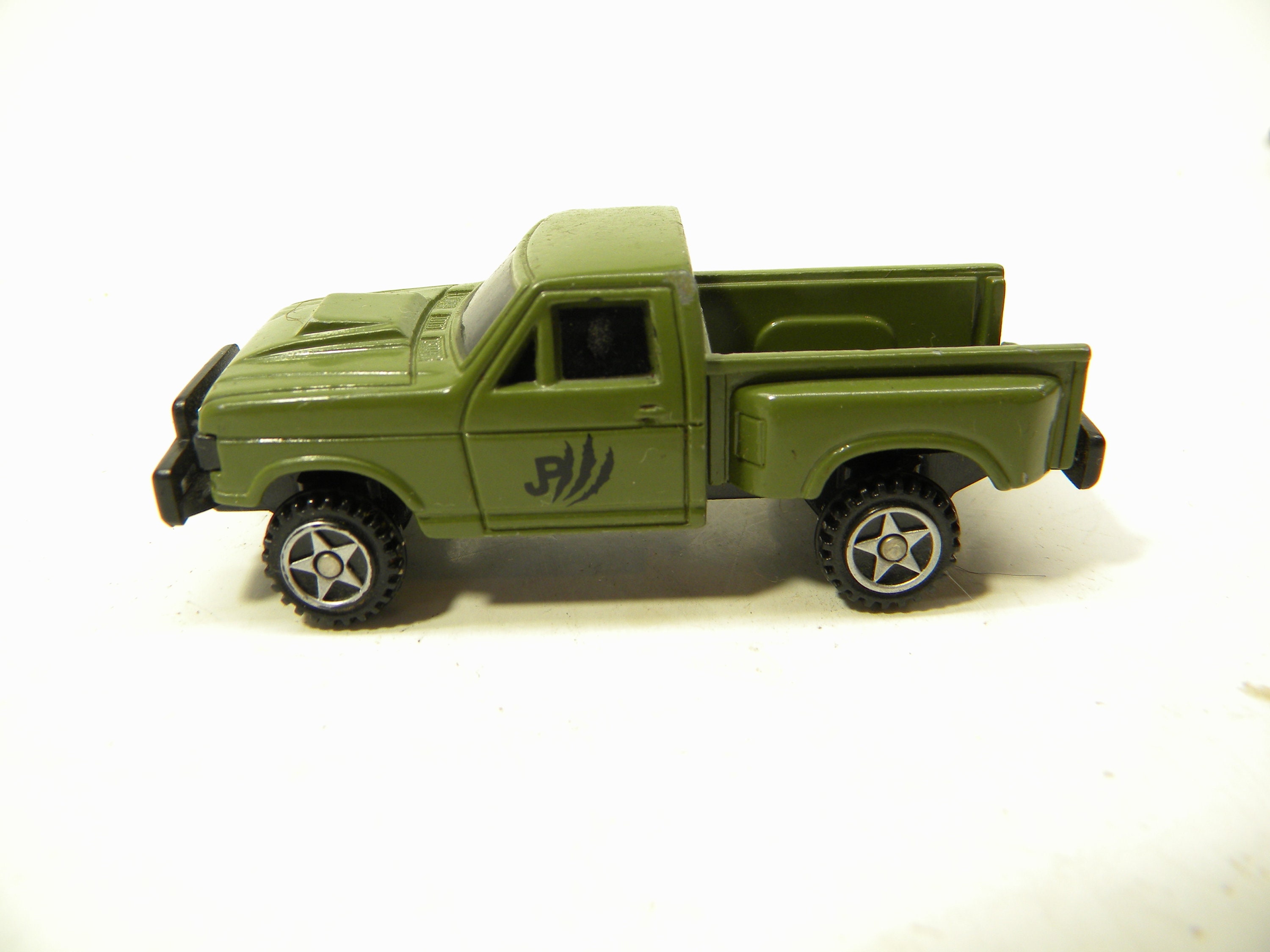 Hasbro Jurassic Park III Pickup Truck  Die-cast