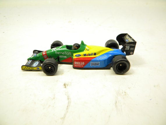 Onyx B188 Benetton Ford Thierry Boutsen #20 F1 Formula 1 Race Car Onyx B188 Benetton Ford Thierry Boutsen #20 F1 Formula 1 Race Car