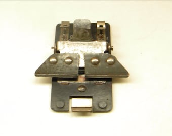 Lionel 154C Contactor  Used with 154 Highway Signal   Original Postwar Lionel O Gauge Train Part