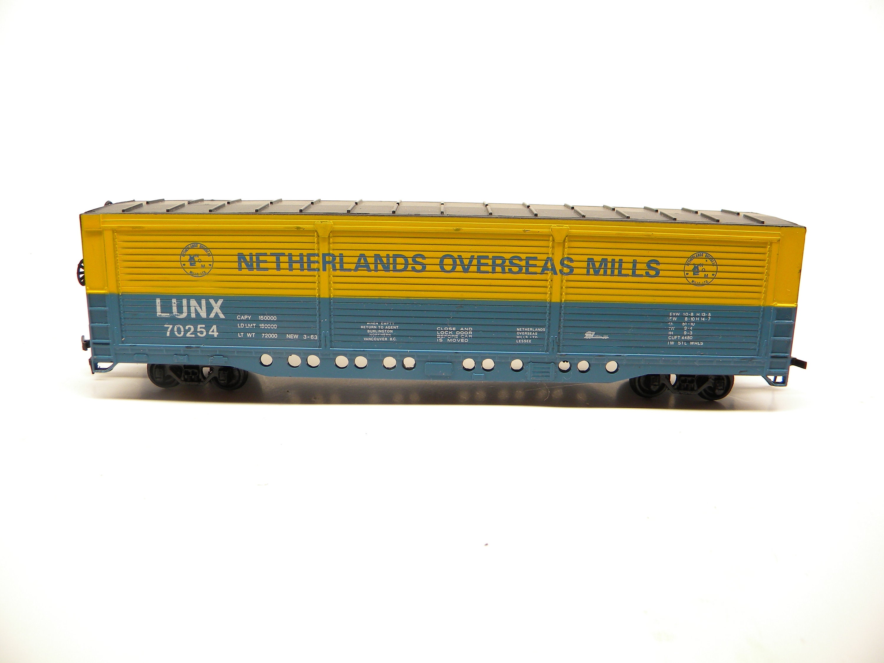 Bachmann 70254 Netherlands Overseas Mills All Door Box Car HO