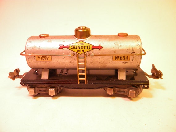 lionel sunoco tank car