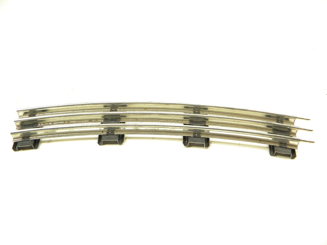 Lionel 0 gauge track 2025