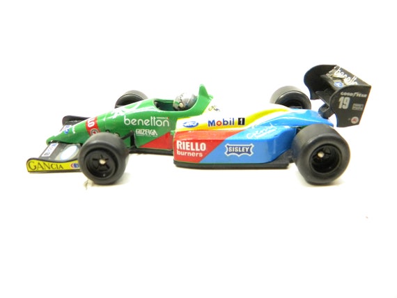 Onyx B188 Benetton Ford Alessandro Nannini #19 F1 Formule 1