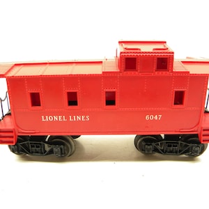 Lionel 6047 Lionel Lines Red Caboose     O Gauge Train