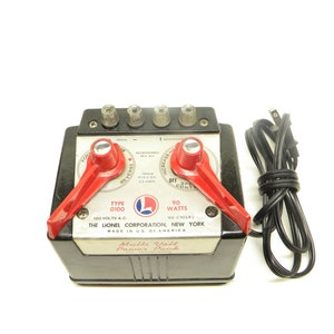 LIONEL タイプ 0100 鉄道模型コントローラー 90W Lionel HO 0100 90 Watt 2 1/2 Amp Transformer 1960's Lionel