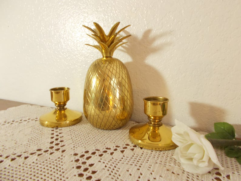 Vintage Gold Brass Pineapple Taper Candle Holder Set Fall Autumn Mantle Window Table Decoration Mid Century Retro Home Decor