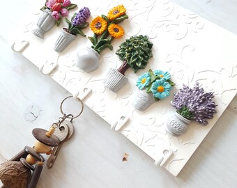 Floral Wall Key Holder: Handmade Decorative Entryway Organizer - Etsy