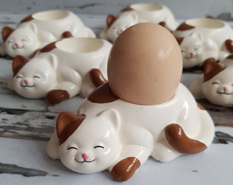 Sweet Cat Egg Cup 2 PCS Set / Stoneware Egg Cup / Fun Breakfast Cat Carrying Eggs / Egg Cup Gift Set Family Gift with Kids / Color Option