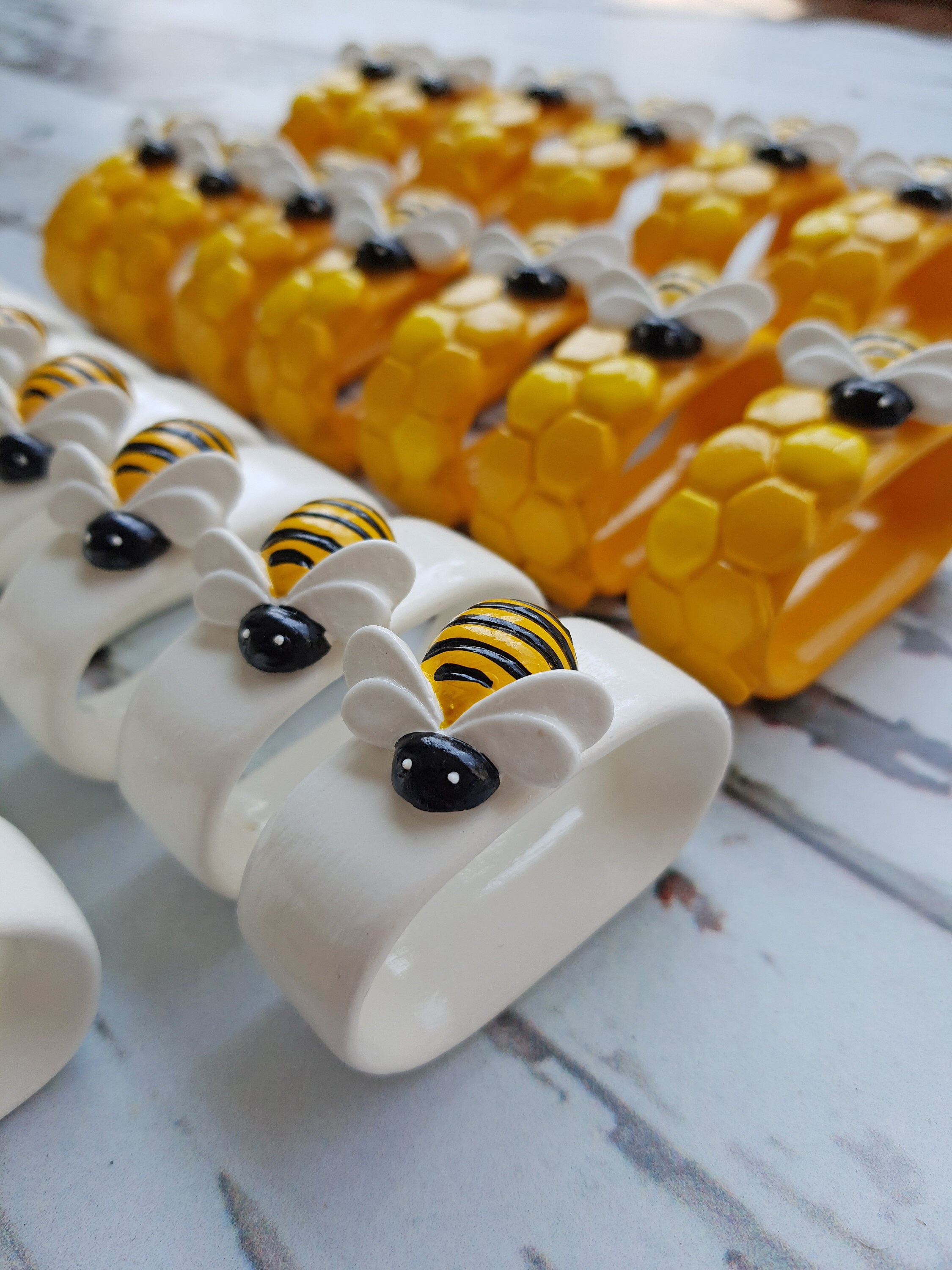 Honey Bee Napkin Rings, Yellow Napkin Rings, Bumble Bee Napkin Rings, Bee Table Decor