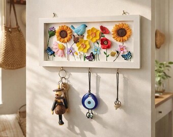 Llavero floral colorido para pared, organizador de entrada con caja de sombras de madera, decoración del hogar estilo cottagecore.
