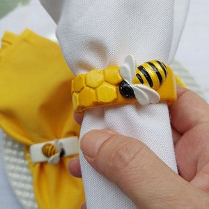 Honey Bee Napkin Rings, Set of 2 4 6 8, Concrete Bumblebee Table Decor ...