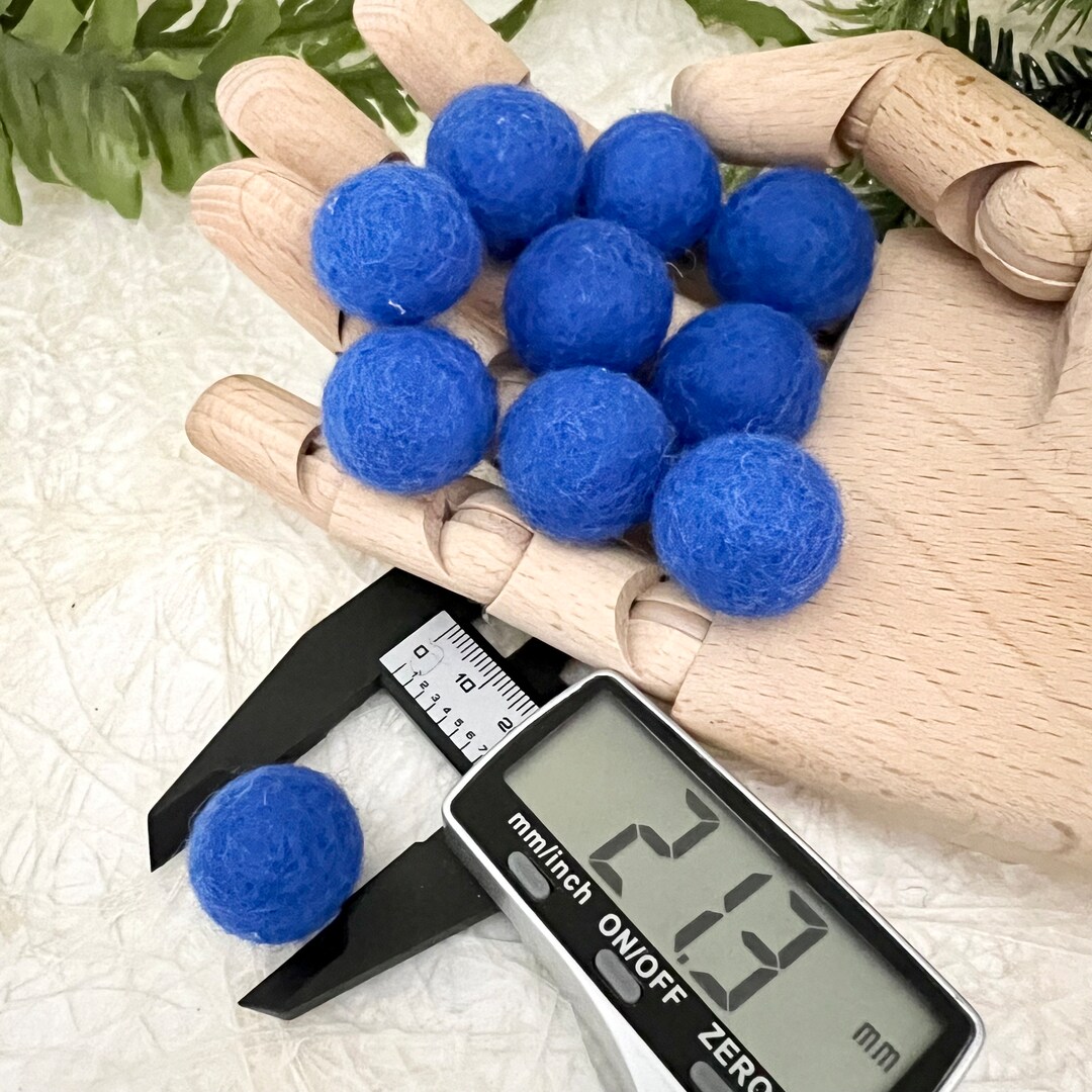 Wool Felt Balls CUSTOM COLORS Ornament Felted Balls, DIY Garland Kit, Wool Felt Balls, Felt Pom