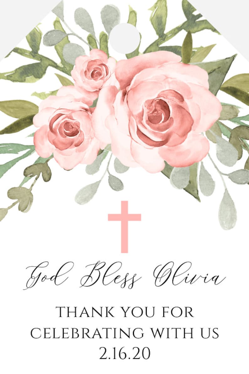 K&ouml;nnte beinhalten: Ein wei&szlig;es Etikett mit einem rosa Kreuz, rosa Rosen und gr&uuml;nen Bl&auml;ttern. Der Text lautet "God Bless Olivia" und "Thank You for Celebrating with Us 2.16.20".