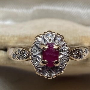 Vintage 9Ct Yellow Gold Natural Ruby Natural Diamond Halo Engagement/Cocktail Ring Full Hallmarks Size K1/2