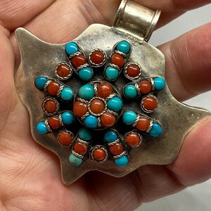 ヴィンテージスターリングシルバーターコイズコーラルペンダント 
