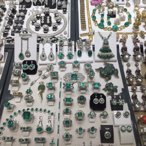 アンティーク ビクトリア朝 ガーネット ペンダント ネックレス: 9Ct