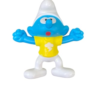 The Smurfs ~ Angry Smurf Figure ~ McDonald’s Happy Meal Toy, Cake Topper Figure