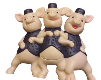 ヴィンテージ ソフビ 人形 3匹の子豚 豚 Vintage Pig Figure Madagascar 2 - Skipper Penguin - Mcdonald's Happy Meal 2008