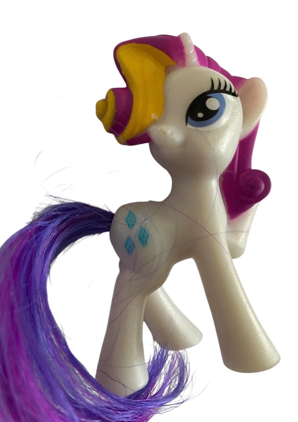Petit Poney Hasbro G4 – Button Belle Avec Défaut D’usine (rare)