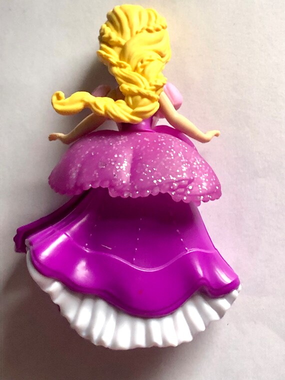 princess snap dresses Disney Princess Little Kingdom Doll Magic Snap in Dresses Polly Pocket