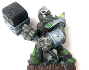 Figura de acción exclusiva de Skylanders Giants Granite Crusher