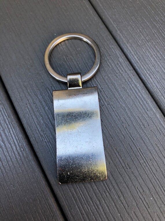Vintage Chrome PARKSIDE VILLAGE Mississauga Keychain - Gem
