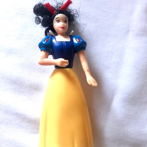 Disney Snow White and the Seven Dwarfs Snow White Figure Vintage Toy