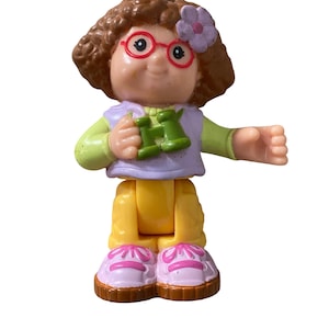 Fisher Price Little People ~ Camping Maggie Girl ~ Vintage Figure Poseable Bendable Legs!
