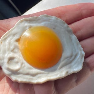Fried Egg 3D Vintage Magnet