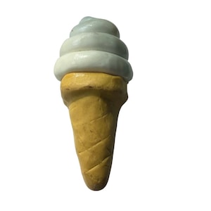 Ice Cream Cone Resin Refrigerator Vintage Magnet