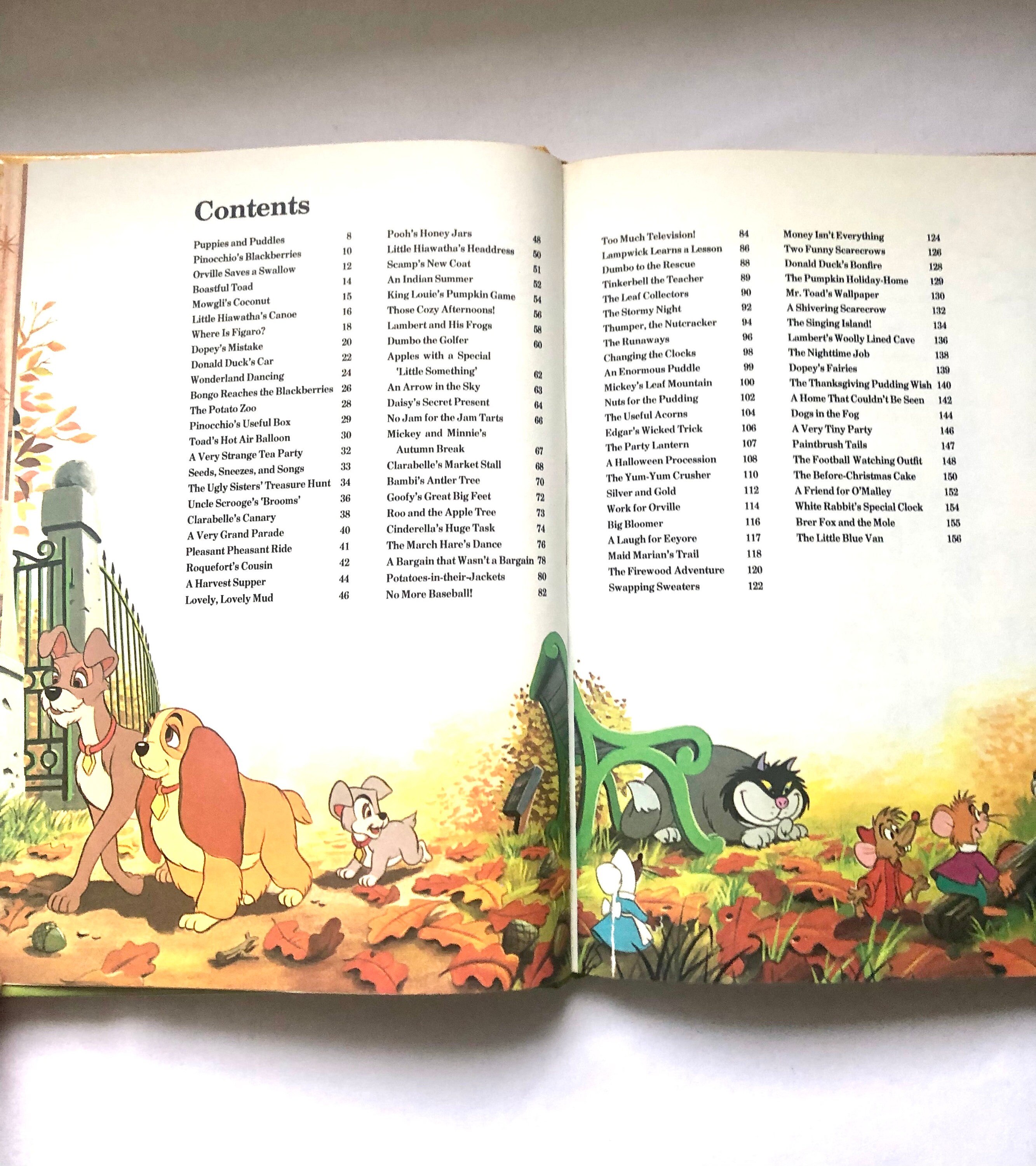 Vintage Walt Disney's Story a Day for Every Day of the Year Autumn