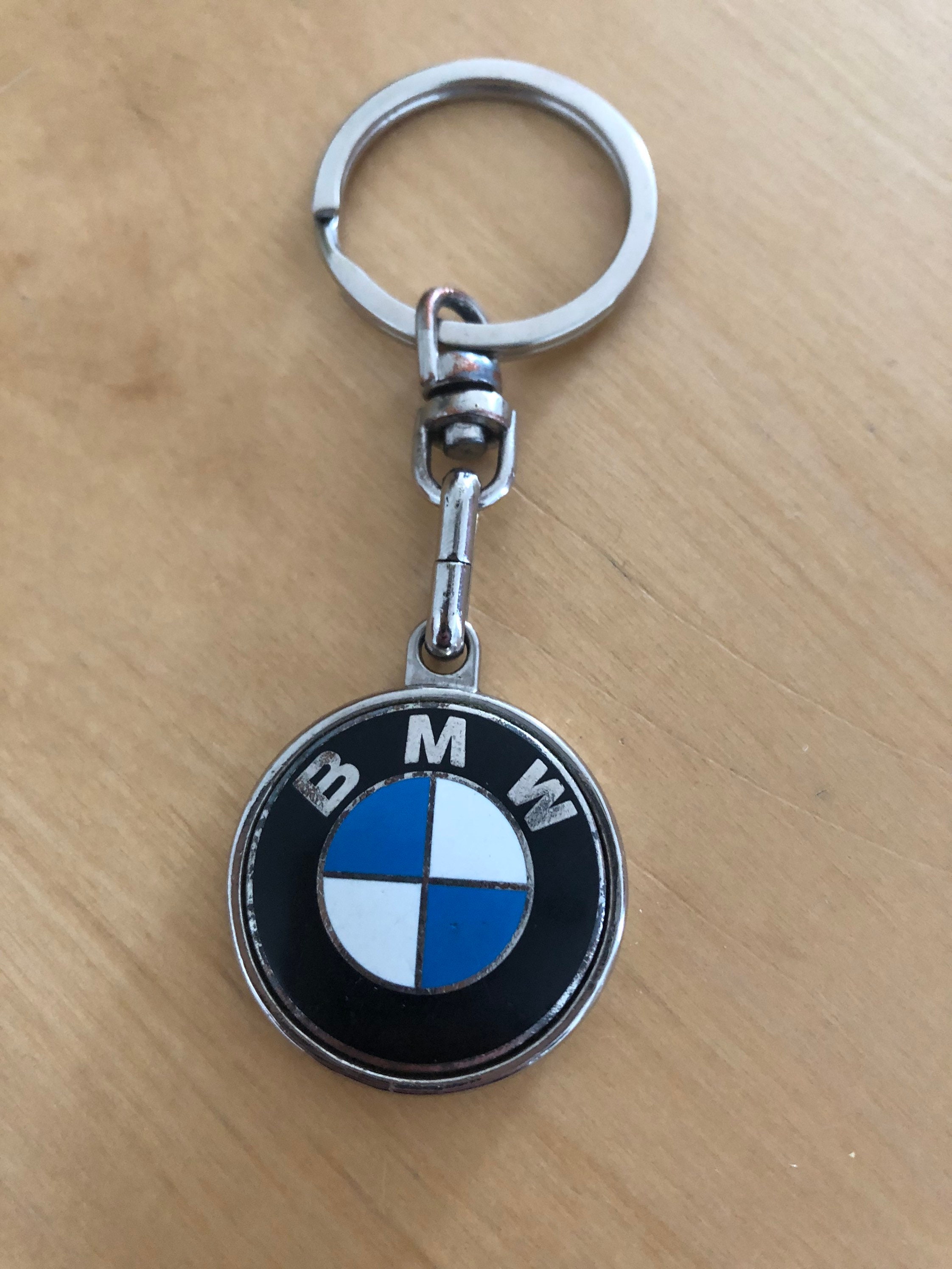 Porte-clé BMW garage - Garage/Atelier/Les cadeaux pour Lui -  le-grenier-vintage
