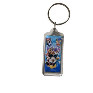 Disney Mickey Minnie Mouse Magic Kingdom Castle Vintage Keychain