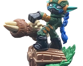 Stealth Elf Skylanders Giants Single Figure | A Mighty Girl