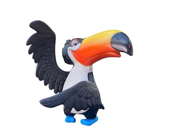 Rio Rafael Toucan Bird ~ McDonald’s Vintage Toy 2011 , Cake Topper Figure