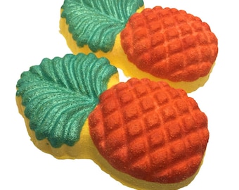 Pineapple Bath Bomb - Pineapple - Bath Bomb - Foaming Bath Bomb - Pineapple Shape Bath Bomb - Yellow Green - Yellow - Green - Aloha - Laua