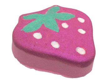 Strawberry Bath Bomb - Strawberry - Strawberry Scent - Bath bomb - Foaming Bath Bomb - Bath Bomb for Kids - Red Bath Bomb - Red Color - Red