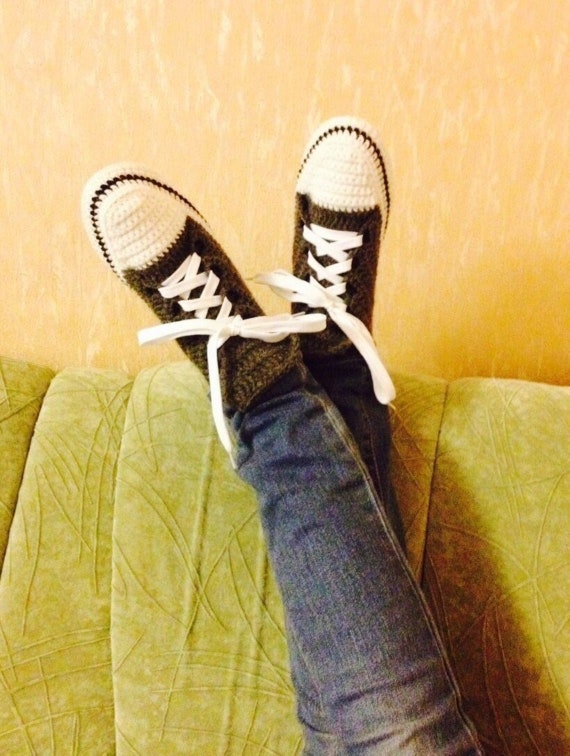 sneaker slipper socks