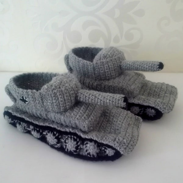 Tank Slippers, Panzer Tank Slippers, Knitted Army Slipper Socks, Tanks Mens Slippers Crochet, Hausschuhe Panzer, Funny Slippers Handmade