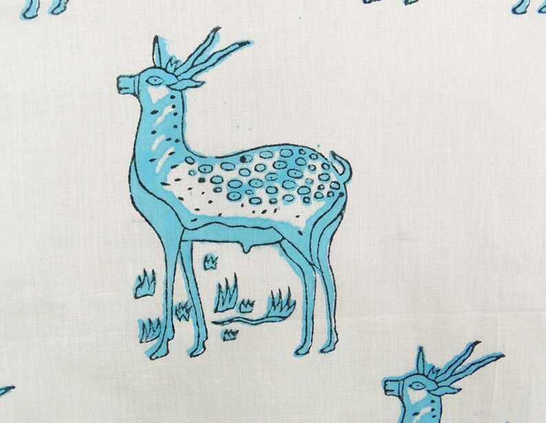 Decorative Fabric Cotton Deer Printed Sewing Fabric Dress Material White Fabric 45 Inch Quilting Fabric By The Yard ZBC8154C