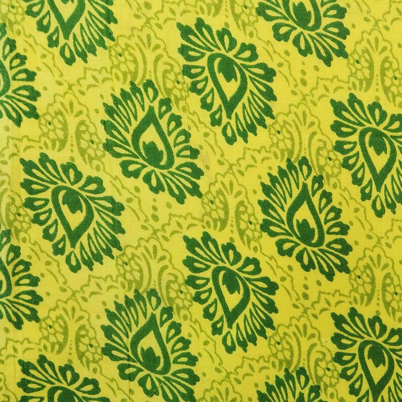 43 Inch Cotton Fabric By The Yard ZBC8047B Yellowish Green Fabric Floral Print Apparel Material Designer Fabric Sewing Fabric