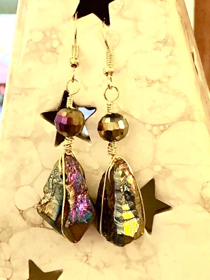 AB Rainbow Hematite Multicolor Stone Spike Nugget and Metallic Glass Gold Tone Wire Wrapped Dangle Earrings 2.4 Long