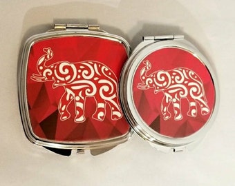 Crimson and Cream Compact Mirrors with Elephant, Personalized Compact Hand Mirrors, Bridesmade Gifts, Unique Gifts