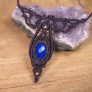 Biżuteria choker z lapis lazuli, ręcznie robiona makrama, niebieski lapis lazuli, woskowana nić, biżuteria cygańska uzdrawiająca