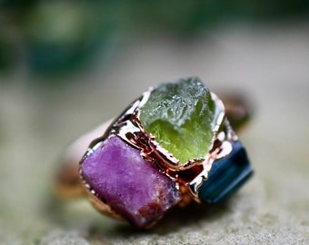 Ring with Children&#39;s Birthstones, Mothers Ring, 3 Stone, 4 Stone Ring, Anniversary Gift  for wife, Custom Mothers Ring, Raw Birthstone Ring