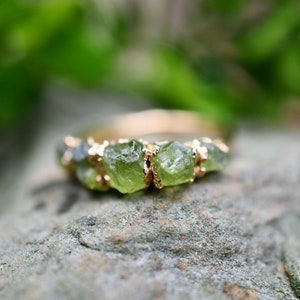 Raw Peridot Ring//Stacking Birthstone Ring, August Birthstone Ring in 999 Fine Silver image 1